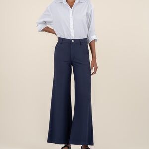 Kut from the Kloth Meg High Rise Wide Leg Trouser Size 00 / Navy